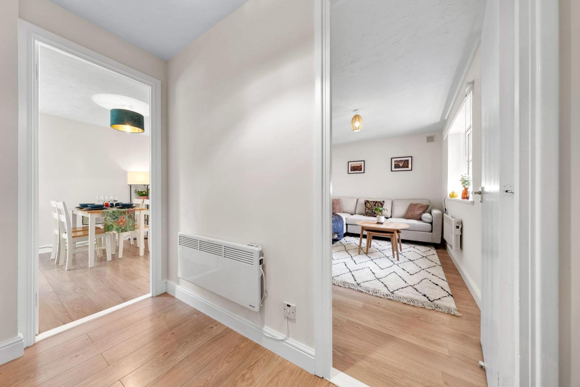 Beautiful 1 Bed Close To Amenities Appartamento *