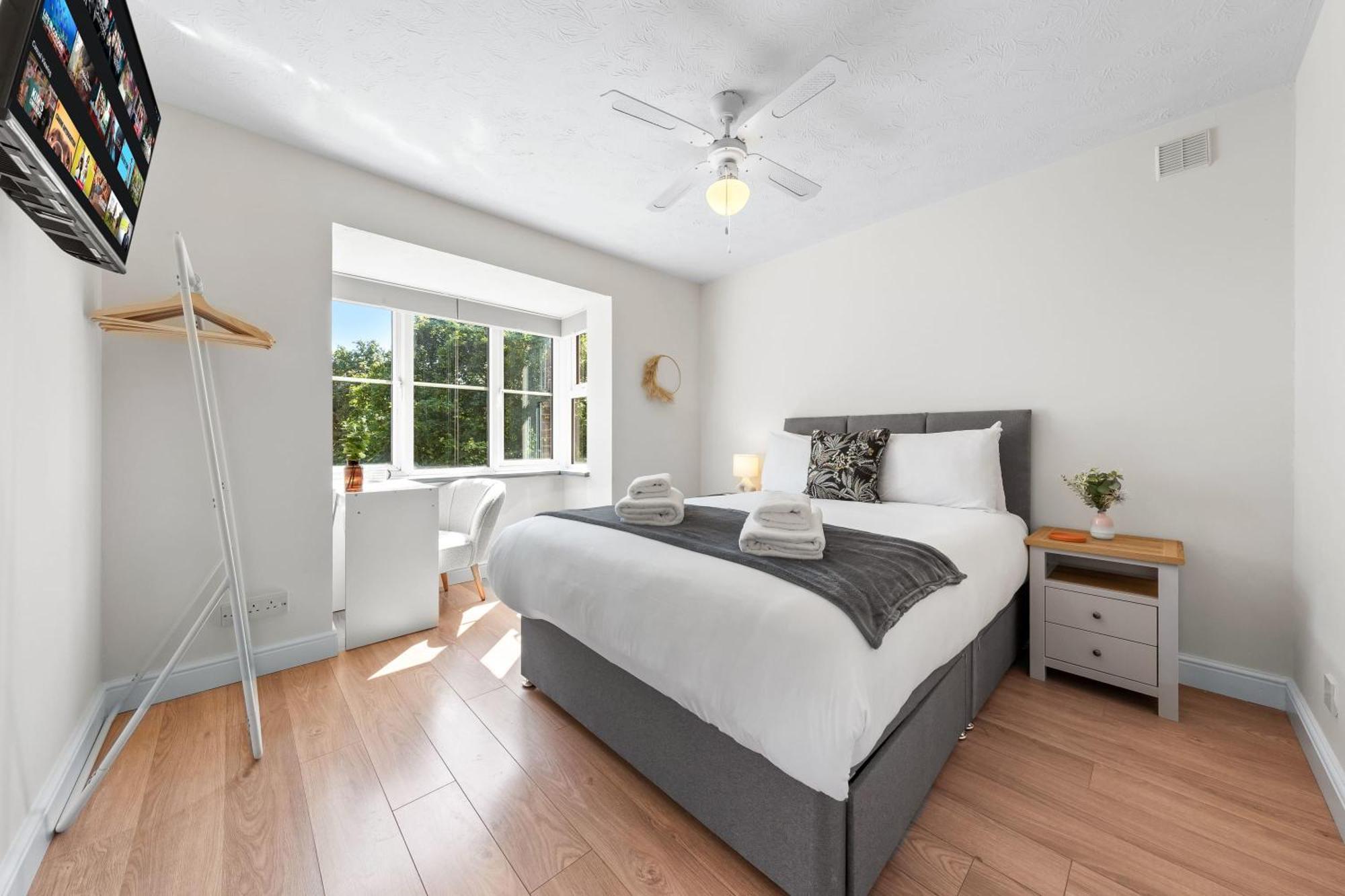 Beautiful 1 Bed Close To Amenities Appartamento *