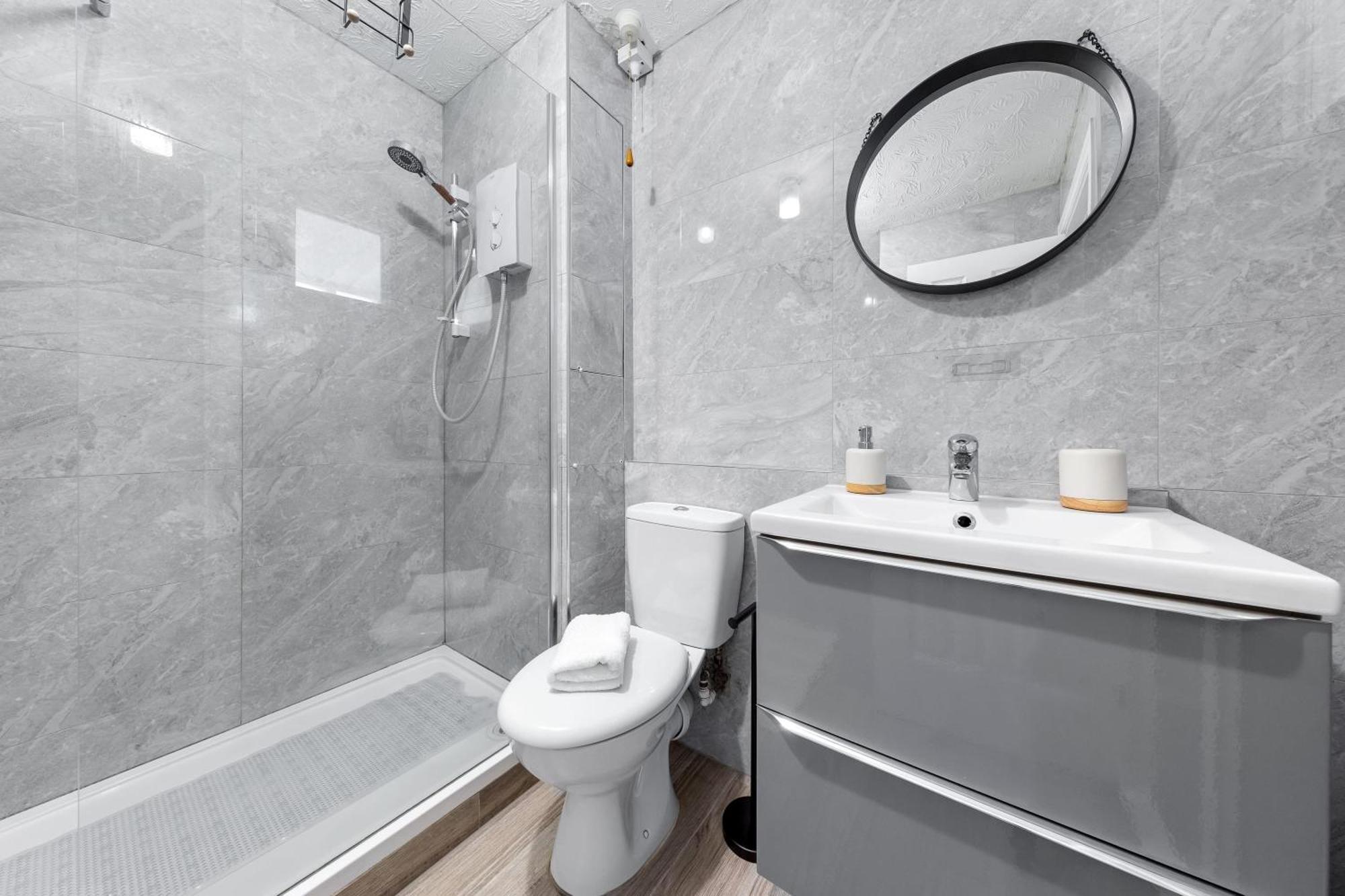 Beautiful 1 Bed Close To Amenities Appartamento