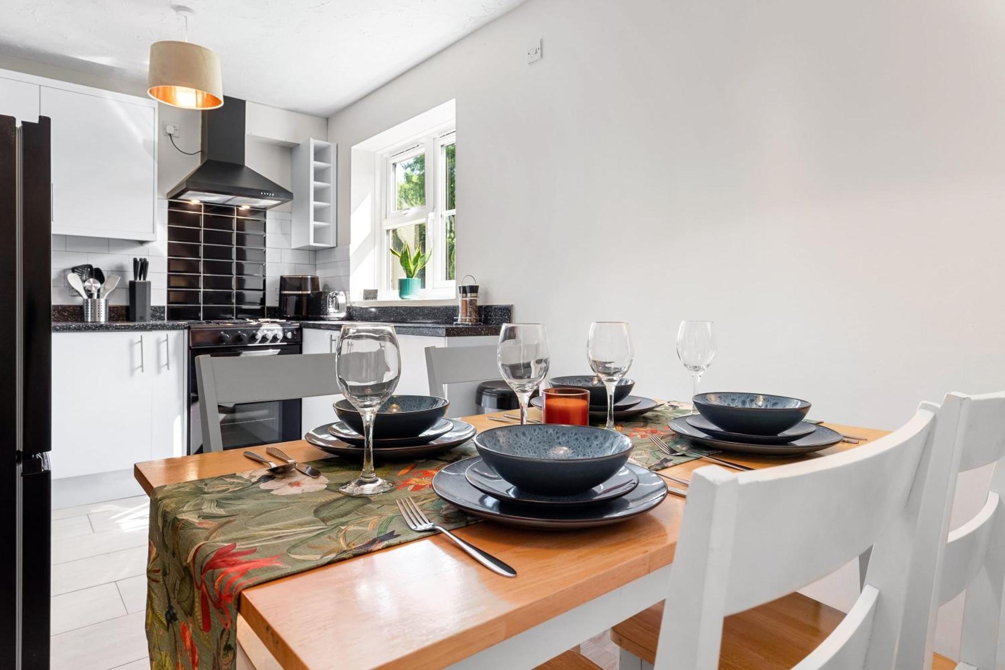 Beautiful 1 Bed Close To Amenities Appartamento Londra